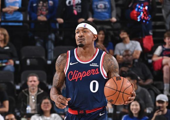 快船队3胜5负遭三连败，保罗哈登豪华阵容在NBA到底算什么？