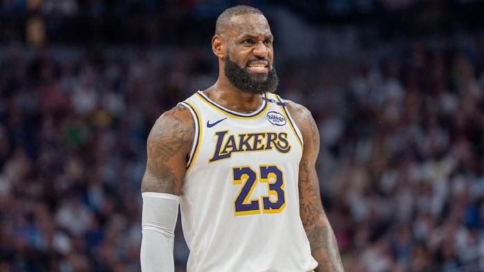 11月回归冲击？NBA湖人6胜3负与詹姆斯23赛季之争