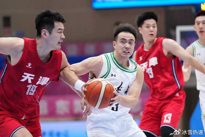 91-59！辽宁全运会男篮像打训练赛，韩德君与赵继伟教天津怎么输给卫冕