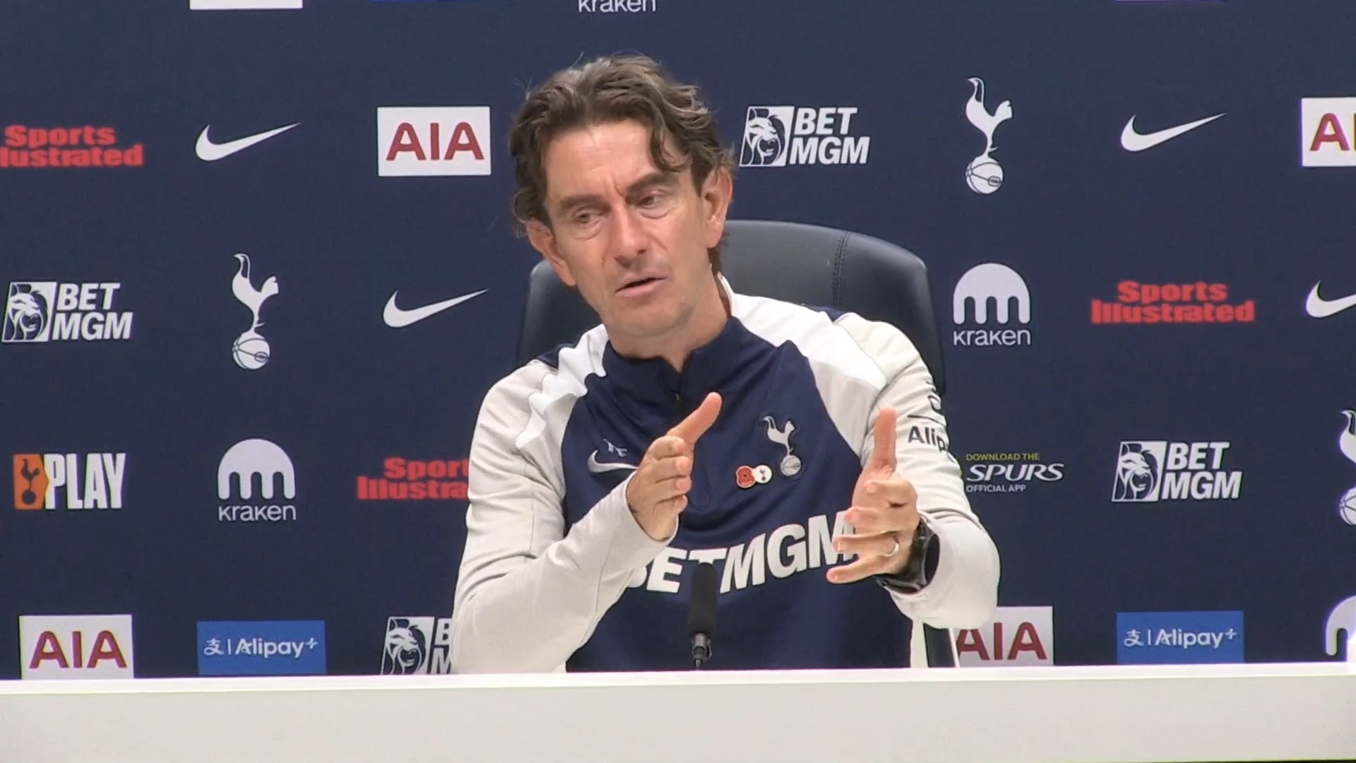 英超第11轮：托特纳姆热刺北京时间11月8日20:30主场缠斗曼联，托马斯-弗兰克还能把锅端走吗？