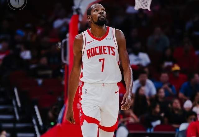 2分30秒没得分，火箭三大混乱：杜兰特挣扎，乌度卡试验毁了NBA节奏