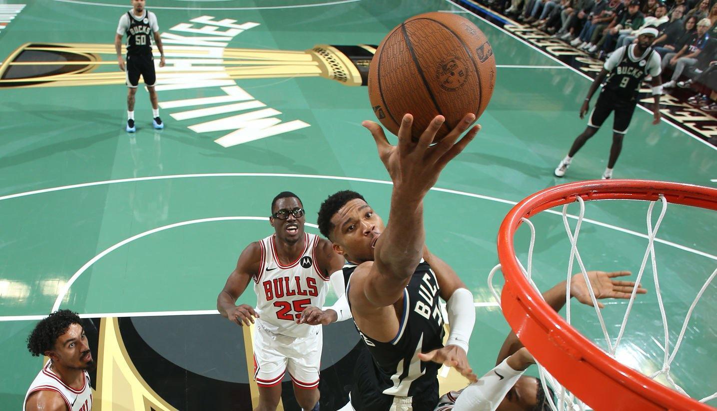 41+15！NBA杯雄鹿126-110击败公牛，特纳回春值不值买断利拉德的代价？