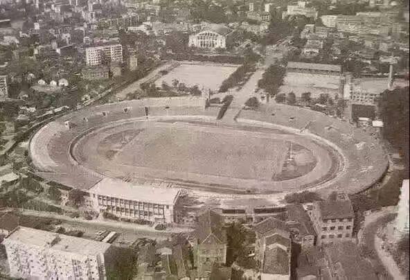 1265天等来的中超归来：铜梁龙4年三级跳，把重庆从沉浮录里拉回大田湾