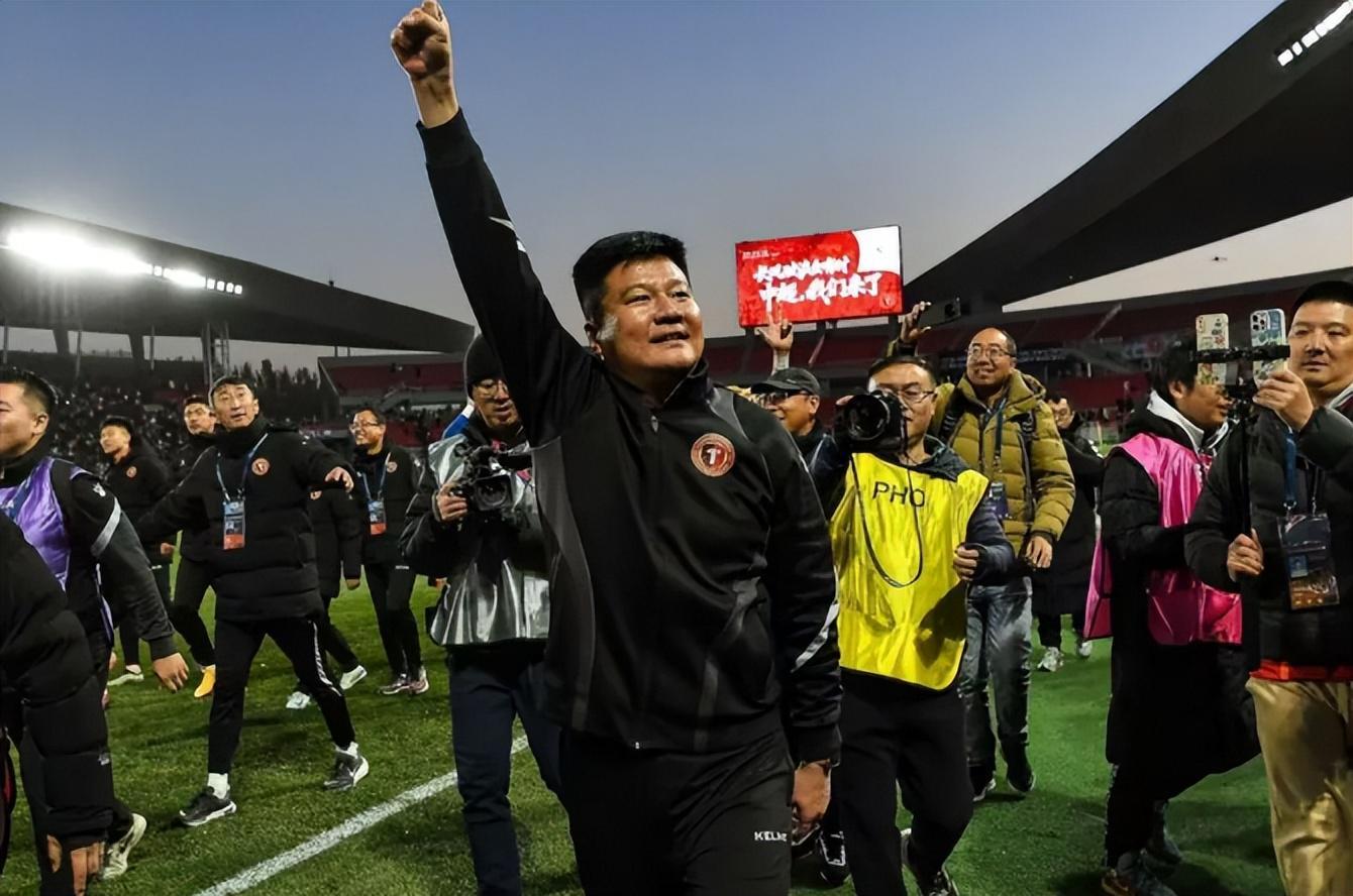 中甲收官：辽宁68分封王，重庆60分凭少丢球挤掉广州队晋中超？