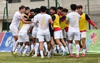 2-0收官、1265天回归中超：铜梁龙压哨抢位中甲联赛第2名