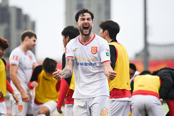 1264天后重庆2-0冲超：22岁均龄、黄希扬把中超还回来了