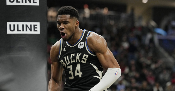 41分15板9助攻！吉安尼斯·安特托孔波在NBA杯把雄鹿变成公牛克星