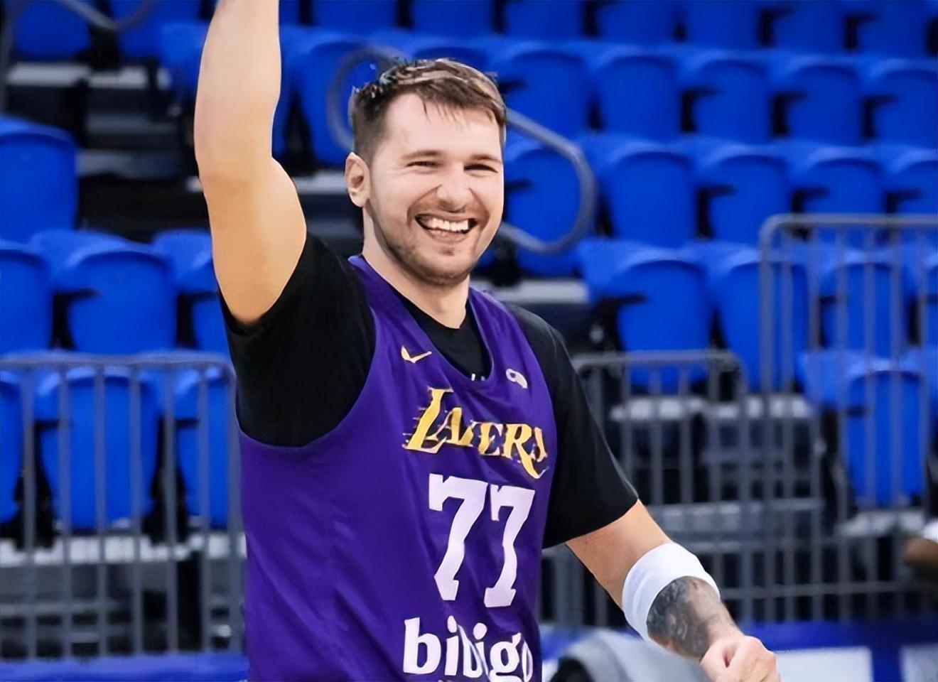 NBA：洛杉矶湖人队7胜2负，5连胜能在老鹰队主场延续吗