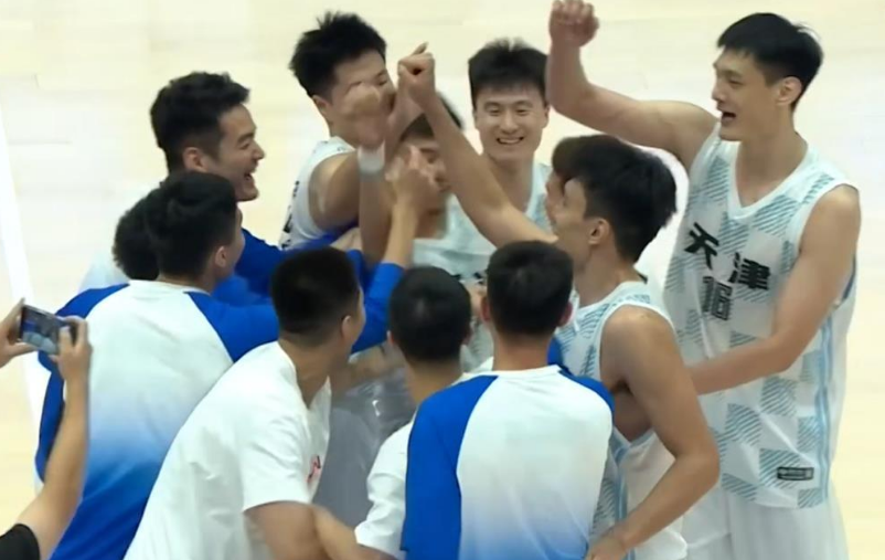 96:70！天津市全运会横扫吉林，时德帅22分像NBA老将，英超都得学学