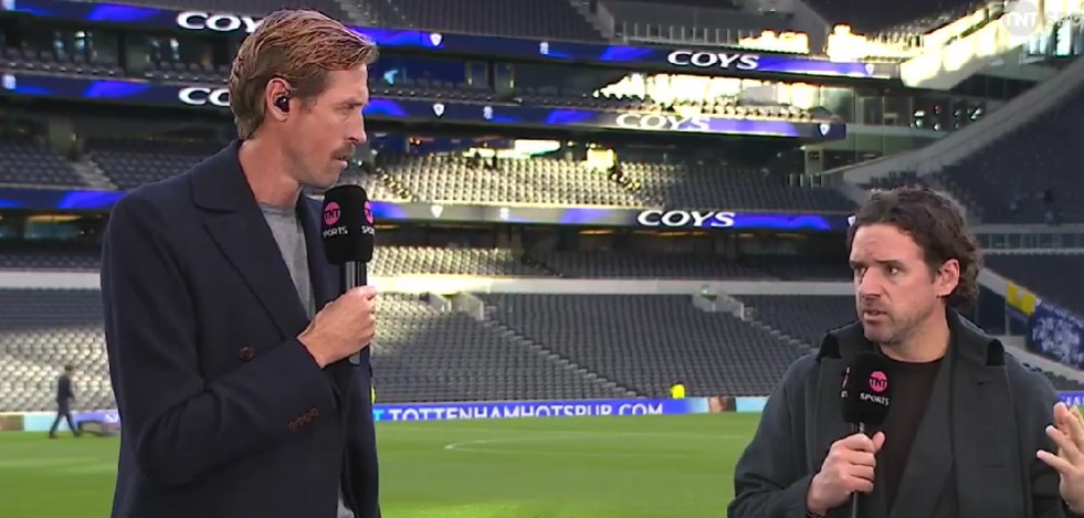 2-2平局后英超争议：姆伯莫像萨拉赫还是曼联的挡箭牌？