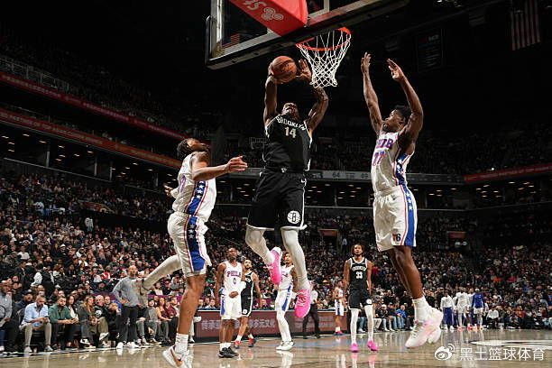 129比105！76人登顶东部，篮网0胜6负，NBA这场景有点刺眼