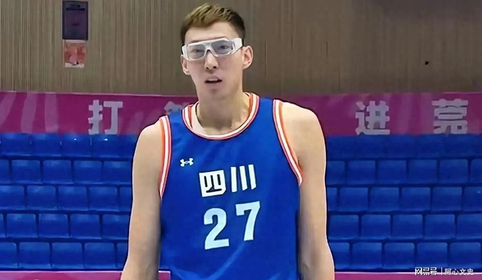 全运会八强几乎定局：辽宁、四川4连胜，像NBA热身赛还像英超互殴？