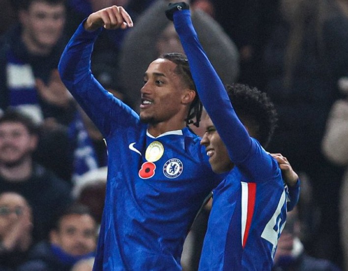 英超第11轮：切尔西3-0狼队，若昂-佩德罗一球引爆争议