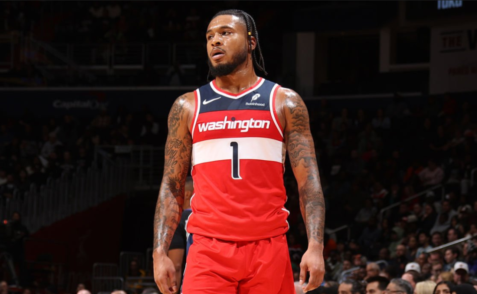 11月9日NBA：白魔场均13.8分钟，奇才把他从火箭的光环拆了多少分？