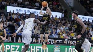 2025年11月09日 特内里费 vs 圣帕罗布哥斯