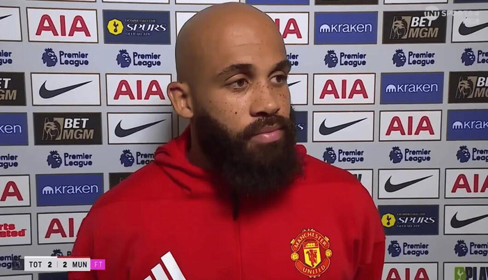 英超热刺2-2曼联，平局像闹剧但有人还在夸性能