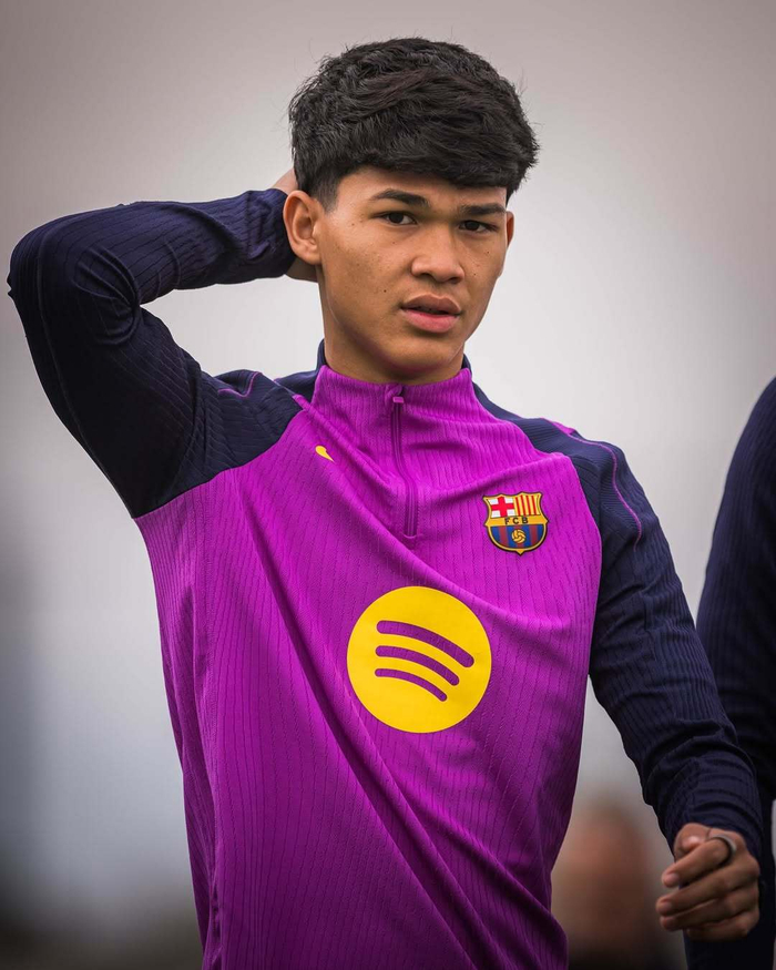 3个训练细节看出巴萨迷糊了？西甲争冠还能靠面子活吗