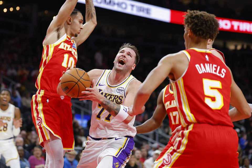 102-122！湖人5连胜被终结，NBA老鹰背靠背像练兵？