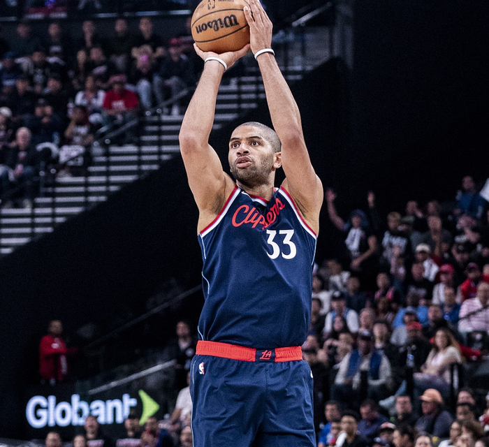 NBA常规赛103-114：快船主场自断后路，篮板差距暴露问题