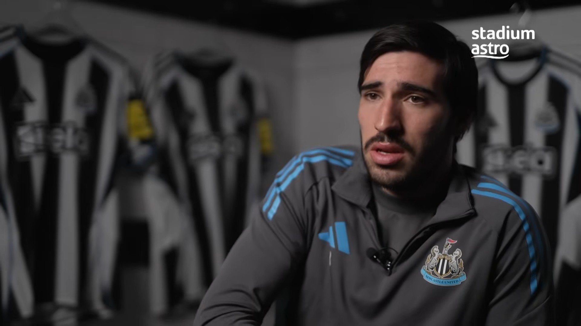 托纳利两年蜕变：英超节奏猛，意甲战术软硬对比（两年观察）