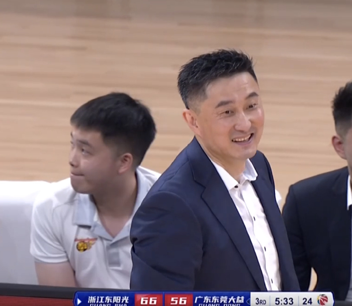 北京时间11月9日抽签：广东队一箭四雕，CBA、NBA都该看热闹