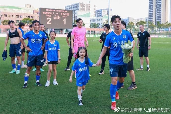 11月8日终哨定格，韩光徽退役；中甲联赛的深圳青年人还能翻身吗？