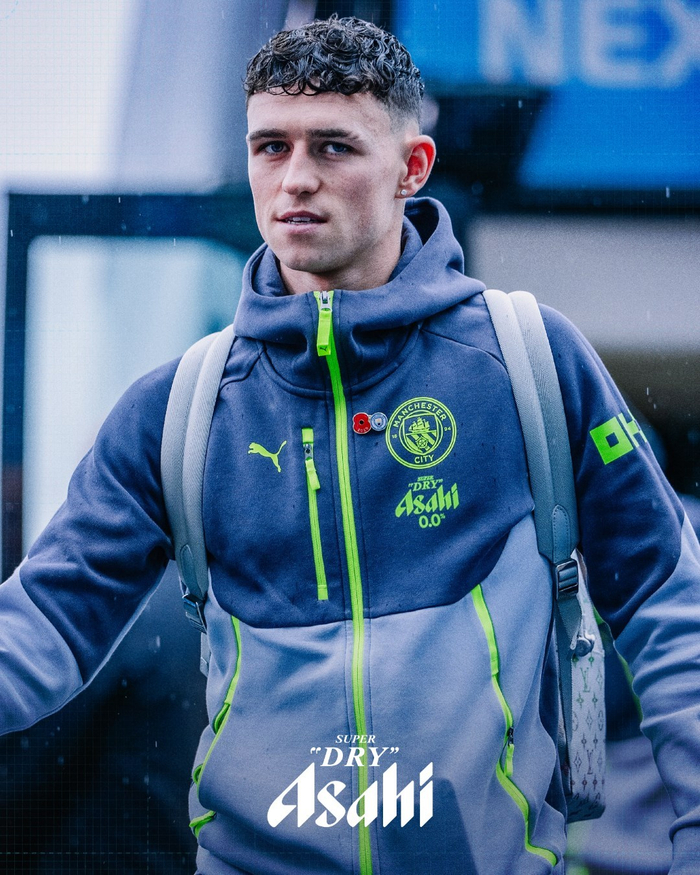 曼城对决利物浦英超劲旅，哈兰德7球领衔火拼利物浦防线崩盘