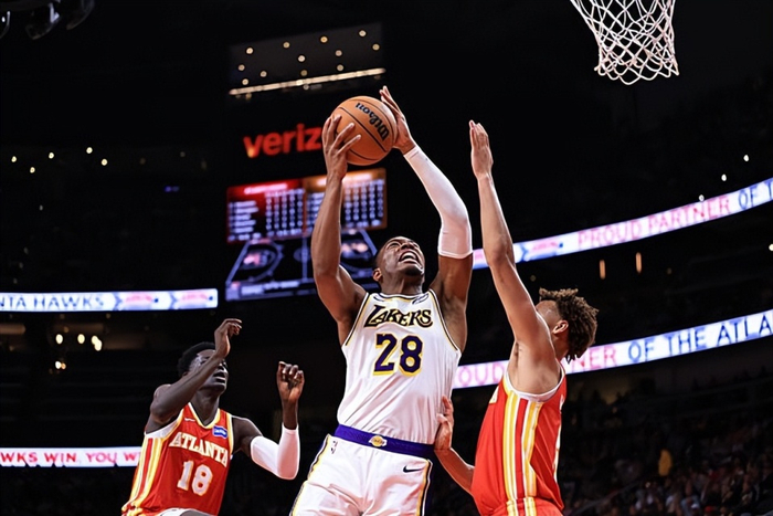 122比102，NBA常规赛老鹰把湖人锋线打成筛子