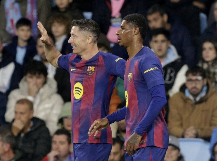 莱万第4次帽子戏法！2025/11/09西甲巴塞罗那客场塞尔塔