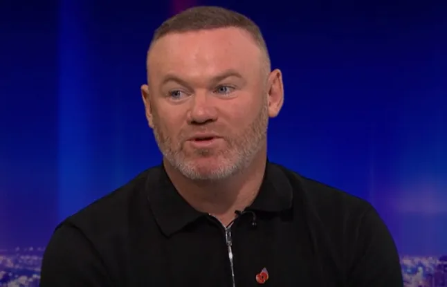 利物浦0-3被曼城吊打，鲁尼点名萨拉赫：英超巨星也得回防吗？