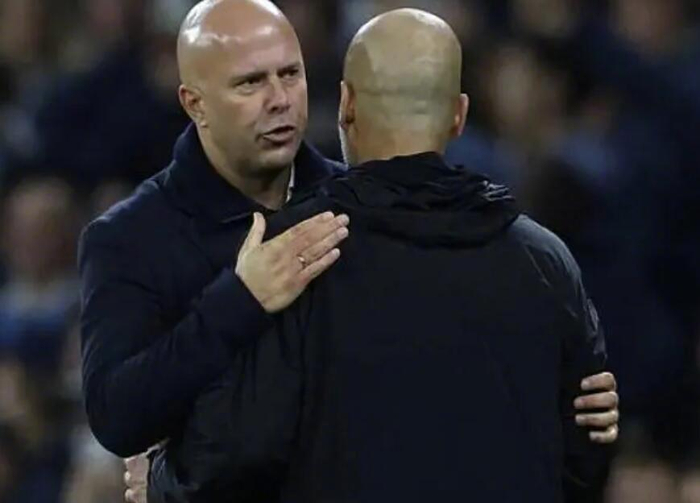 曼城3-0碾压利物浦，利物浦前11轮丢17球，英超卫冕冠军写下赛季纪录