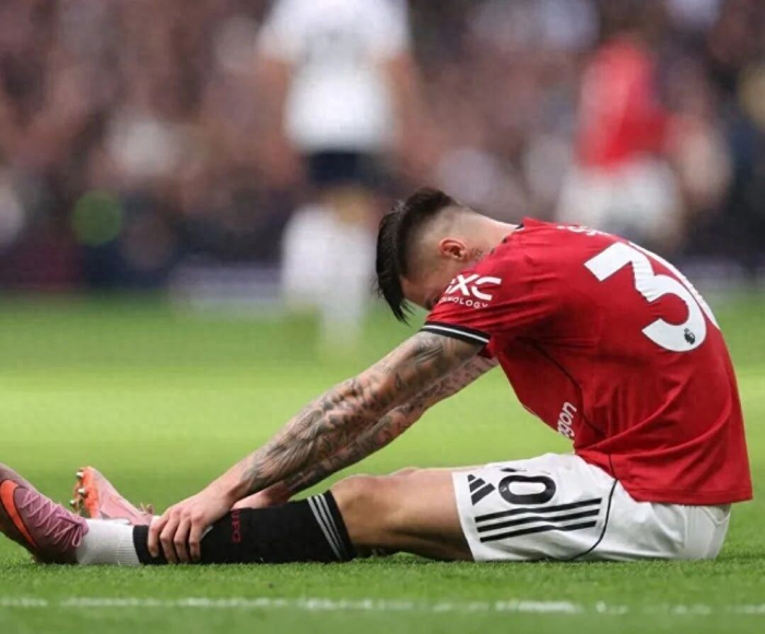 8500万欧买下22岁谢什科，曼联英超锋线怎么垮了