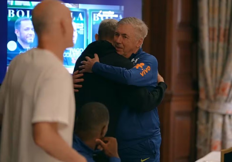 巴西11人大名单周末集结，英超阿森纳基地成英伦临时总部