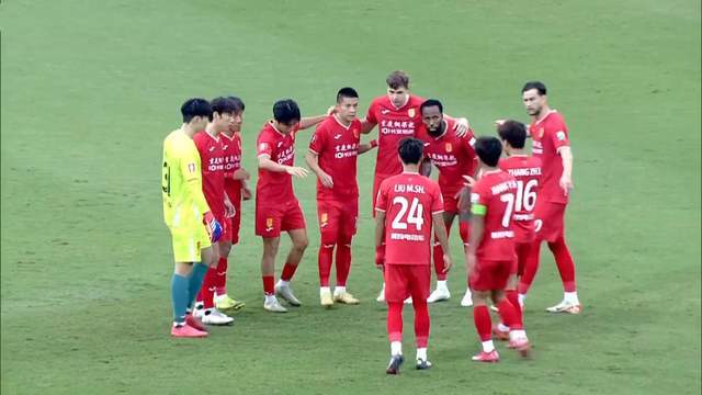 重庆铜梁龙冲超1年，国安回购2人，中超能留下几张票？