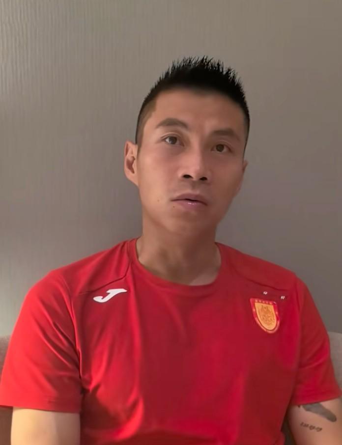 10年情结：黄希扬回重庆梦，比英超流浪生涯还扎心