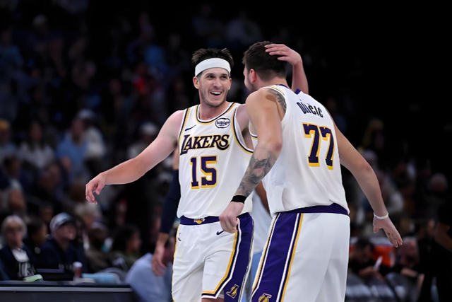 湖人7胜3负开局，詹皇5260万在NBA还能撑起什么？