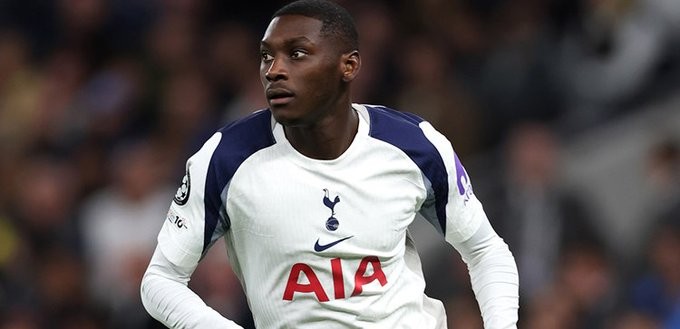 穆阿尼伤退6-8周，热刺3000万投资成摆设，英超锋线咋就这么脆？