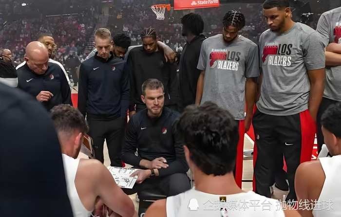 开拓者从摆烂到有20胜潜力？NBA赛季霍乐迪来了球队真变了