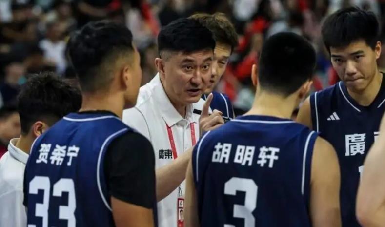 全运会4强出炉：四川0败领跑，辽粤半决赛火药味十足（CBA看点）