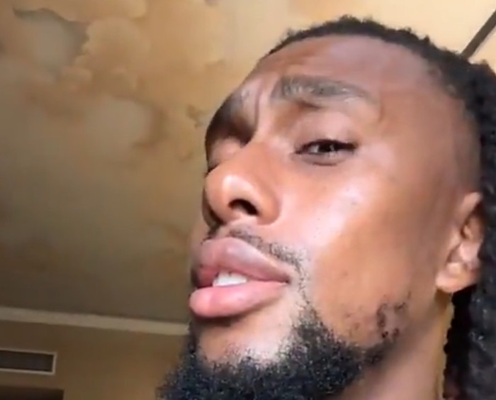 拉巴特1幕尴尬风景：英超富勒姆的伊沃比被现实打脸，还得排队洗衣