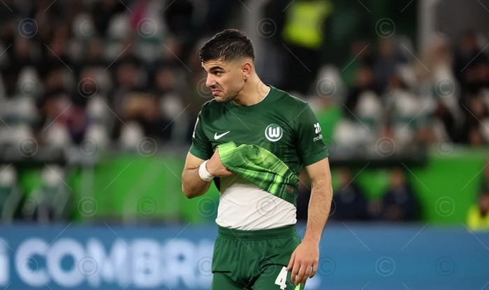 利物浦英超烦恼：3500万还是4000万？沃尔夫斯堡21岁中卫成筹码