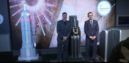 1次帝国大厦点灯，莱万多夫斯基的波兰秀，巴塞罗那的西甲你怎么看