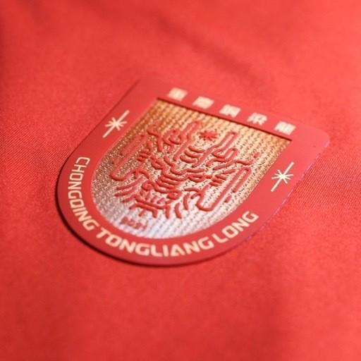 重庆铜梁龙升中超致谢函刷屏，大连门兴也送贺，2026中国足球超级联赛新格局？