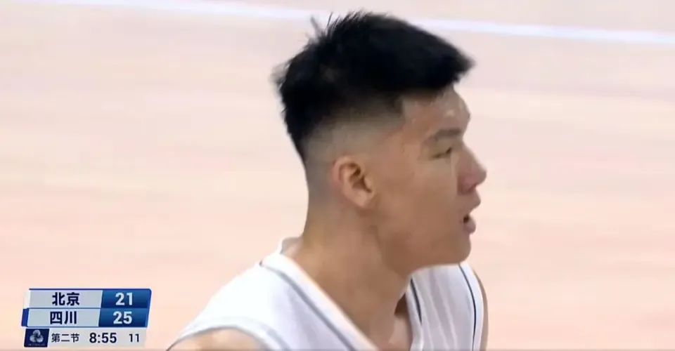 76比89输了，CBA的范子铭在全运会被周琦和四川队碾压