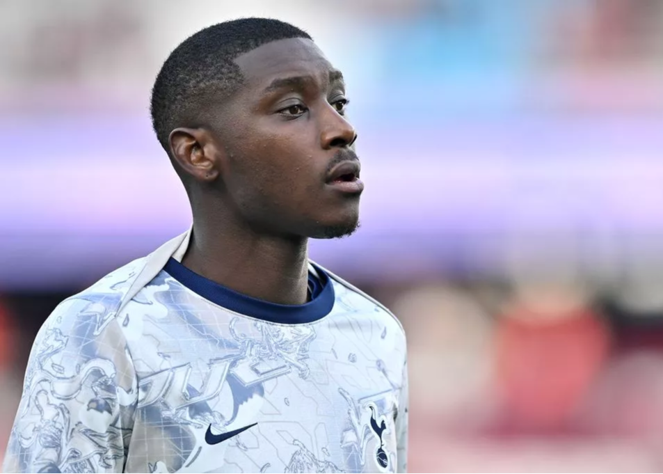 穆阿尼确诊下颌骨折但免手术，康复短于6周，热刺英超连战要顶住吗