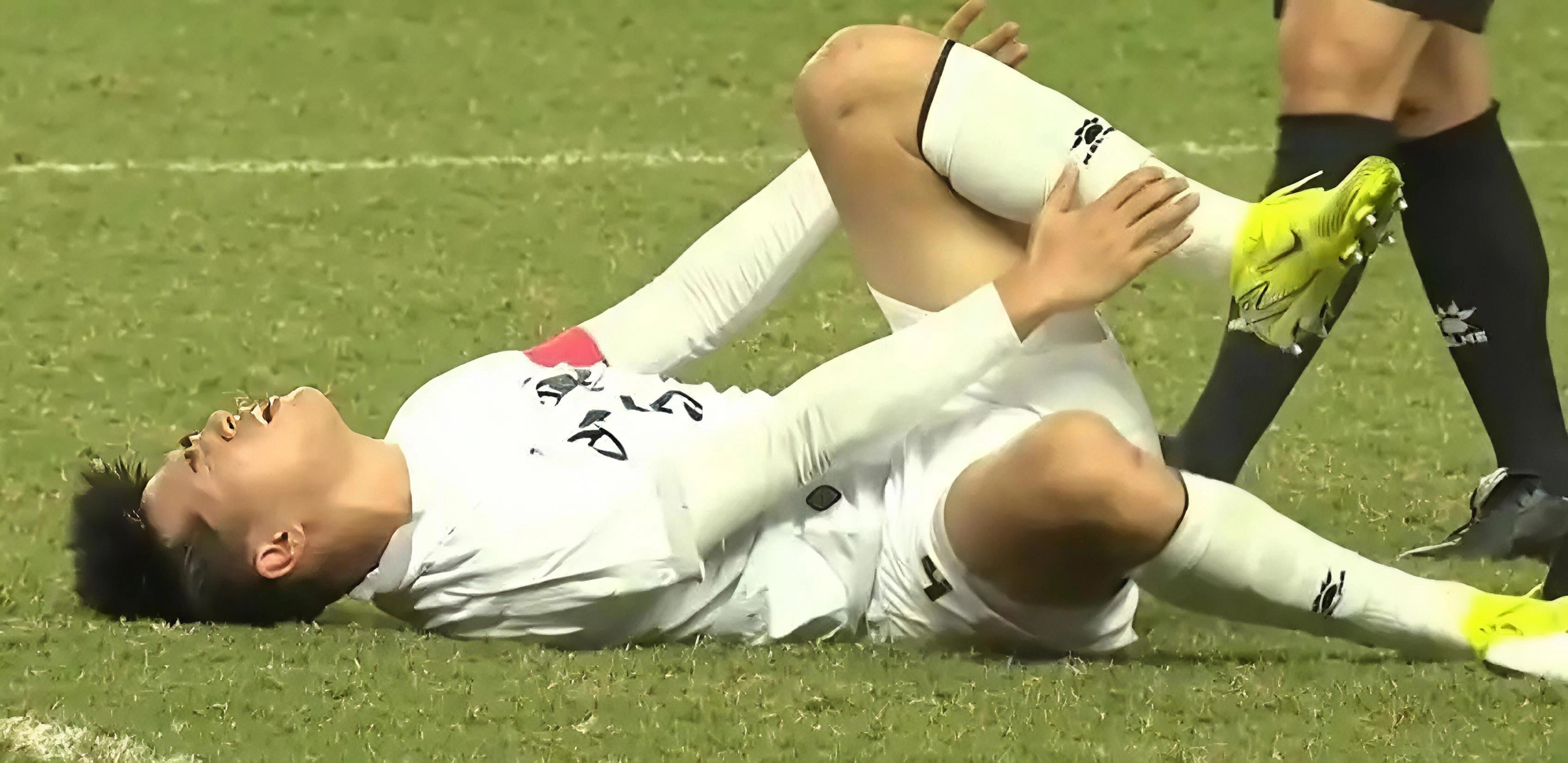 山东U20全运赛0-1吞败，彭啸伤情无骨折韩鹏指挥更让人头大