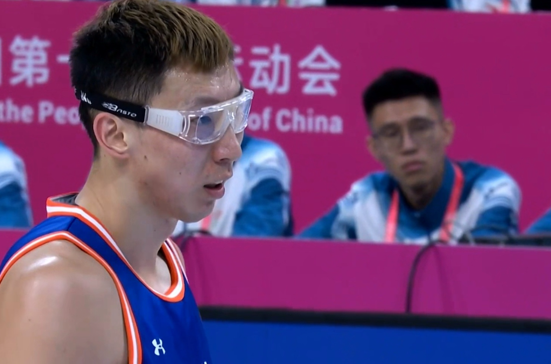 全运会半决赛77-80！CBA爆冷：四川被浙江掀翻，广东辽宁暗自揣测