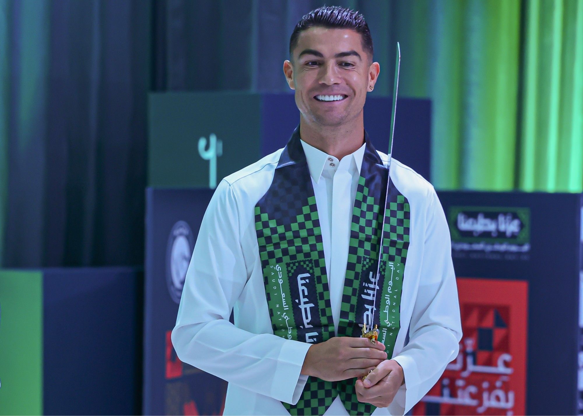 C罗说两年后退役？利雅得胜利在沙特联掀起风浪，英超老粉酸了