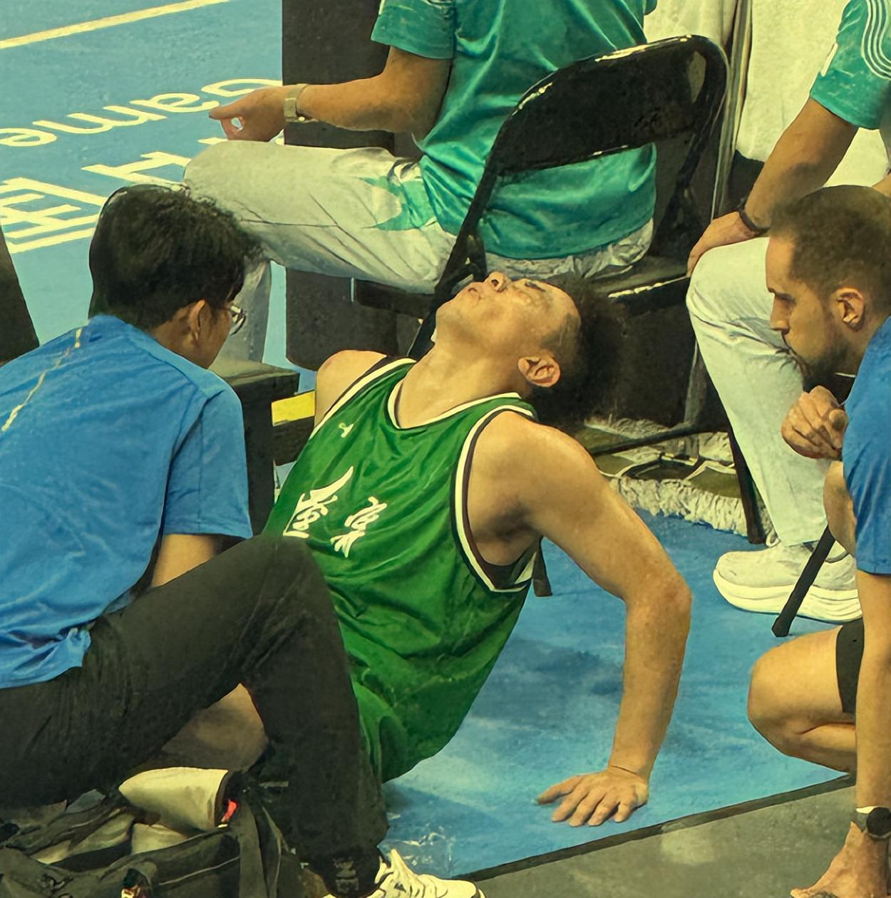 92-73 全运会半决赛：辽篮被广东省碾压，赵继伟伤退谁来顶？