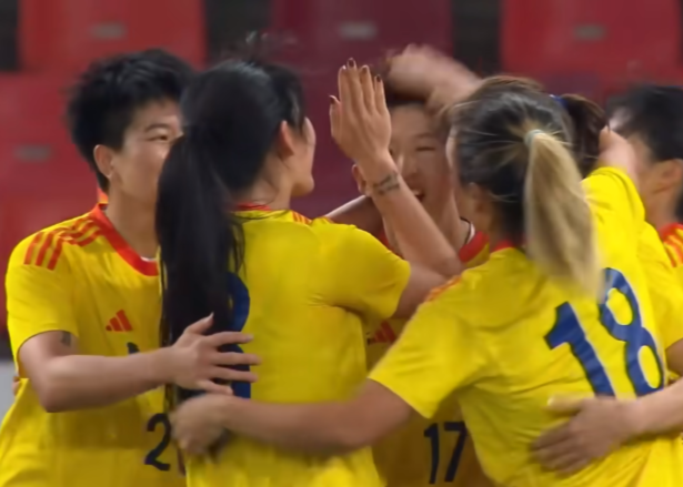 全运会女足四强诞生：王霜撑湖北，张琳艳无力救北京，江苏上海真枪实弹
